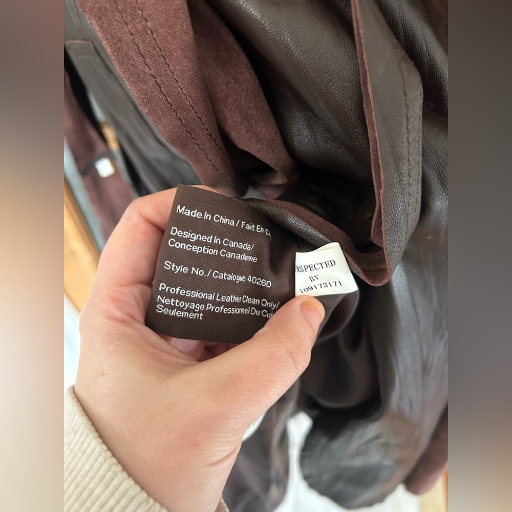 Danier Women's Brown Leather Trench Coat with Belt - Picture 10 of 16